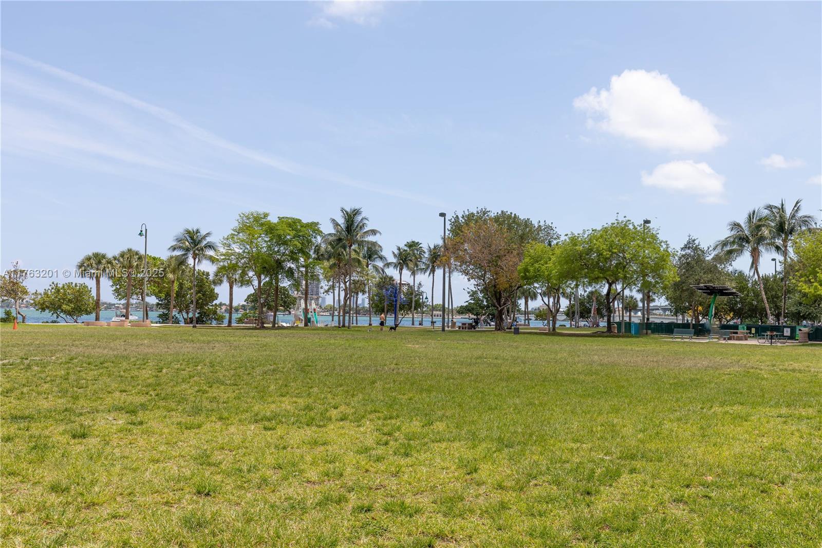 QUANTUM ON THE BAY CONDO - Residential