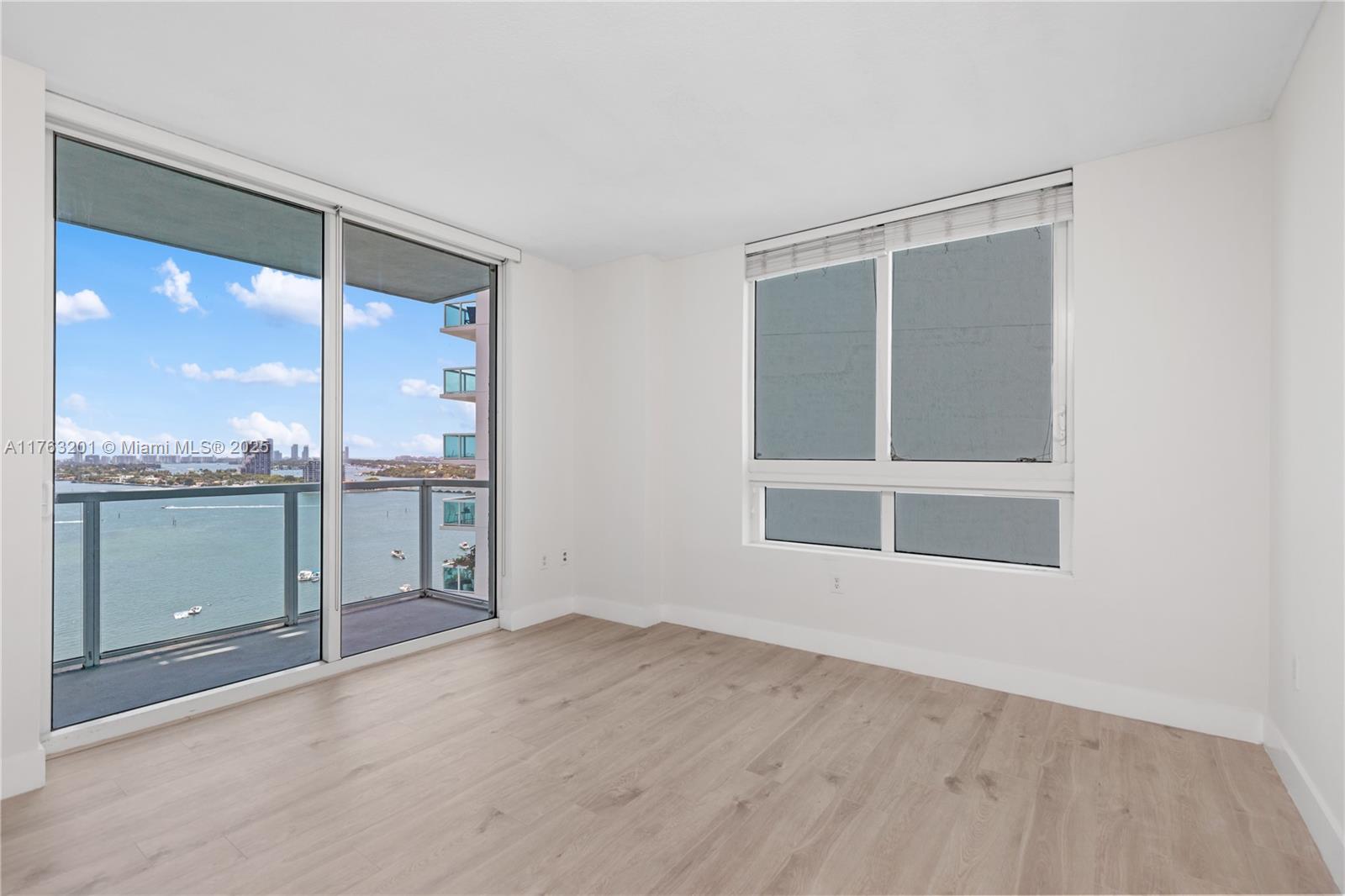 QUANTUM ON THE BAY CONDO - Residential