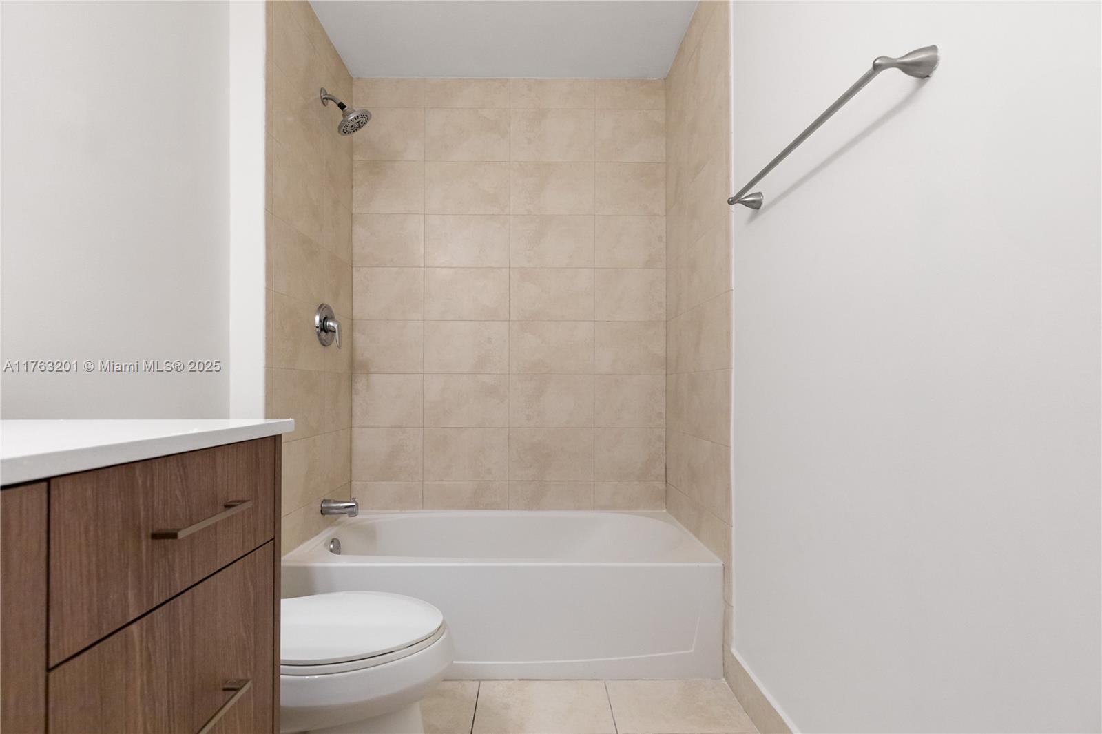 QUANTUM ON THE BAY CONDO - Residential