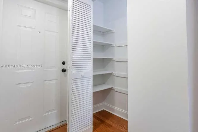 Miami, Florida 33155, United States, 2 Bedrooms Bedrooms, ,2 BathroomsBathrooms,Residential,Active,107737