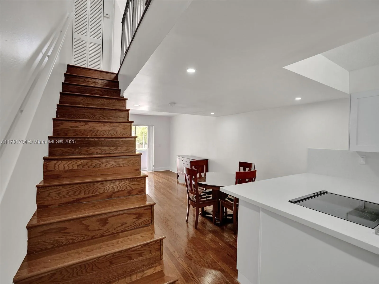 Miami, Florida 33155, United States, 2 Bedrooms Bedrooms, ,2 BathroomsBathrooms,Residential,Active,107737