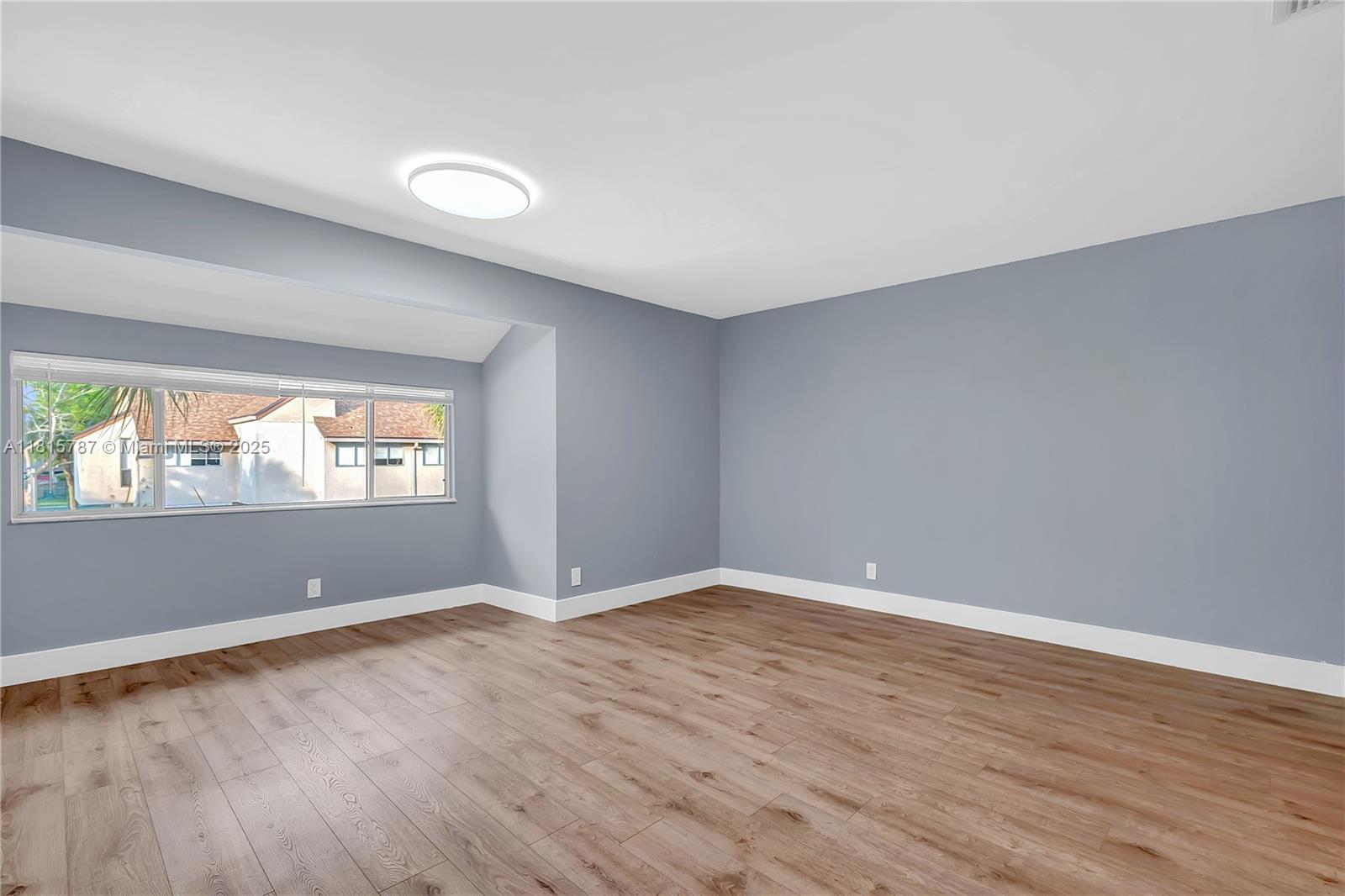 TOWNHOUSES AT JACARANDA C - Residential