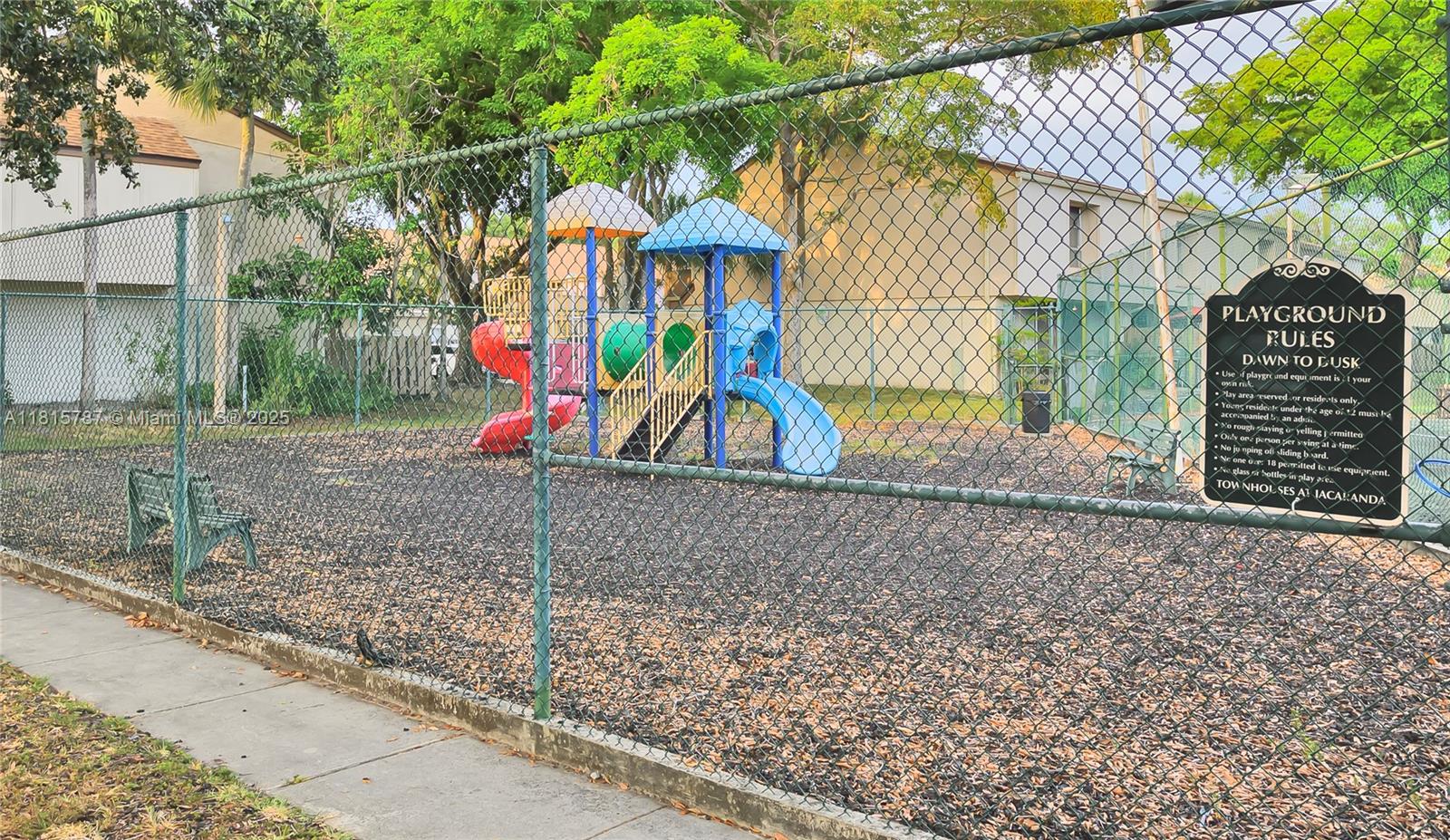TOWNHOUSES AT JACARANDA C - Residential