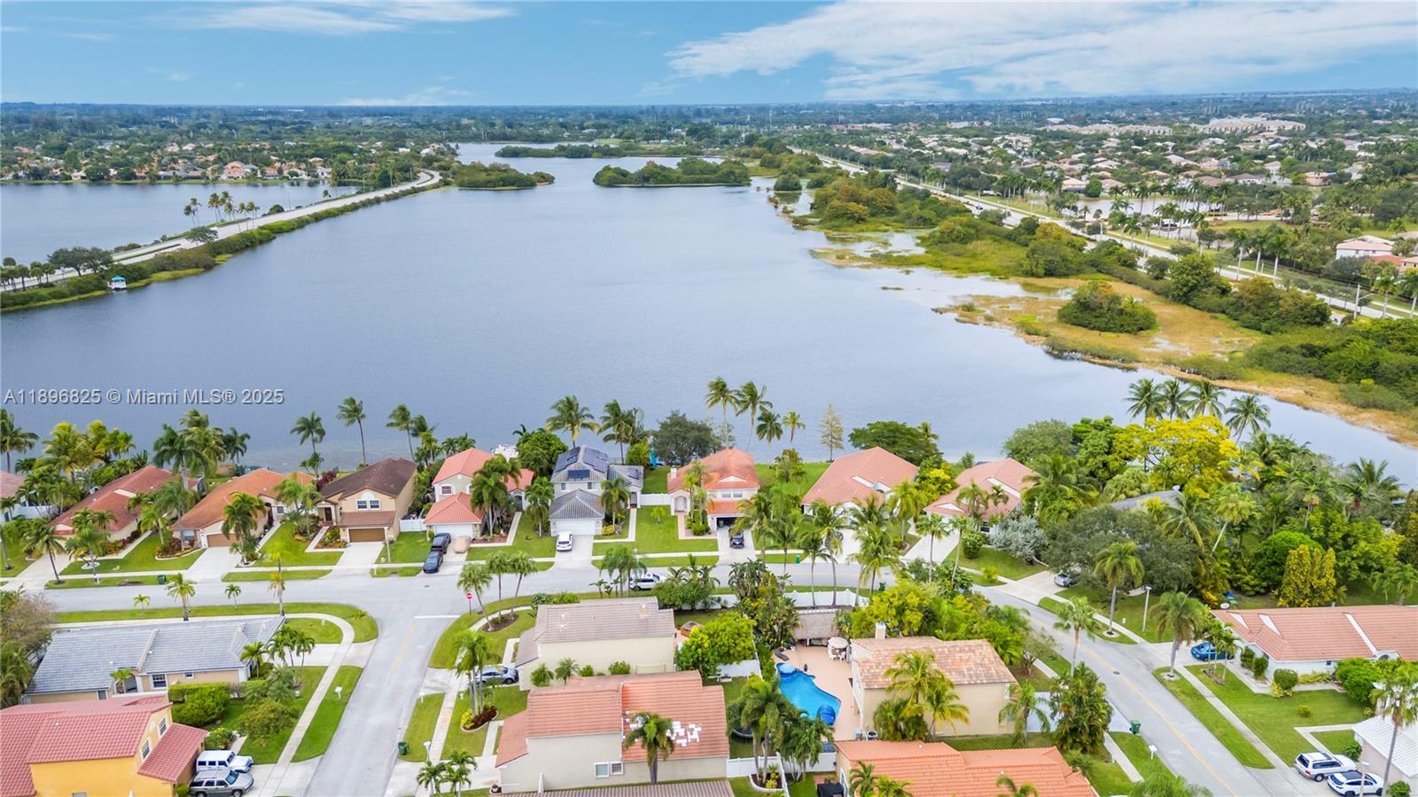 SILVER LAKES AT PEMBROKE - Residential