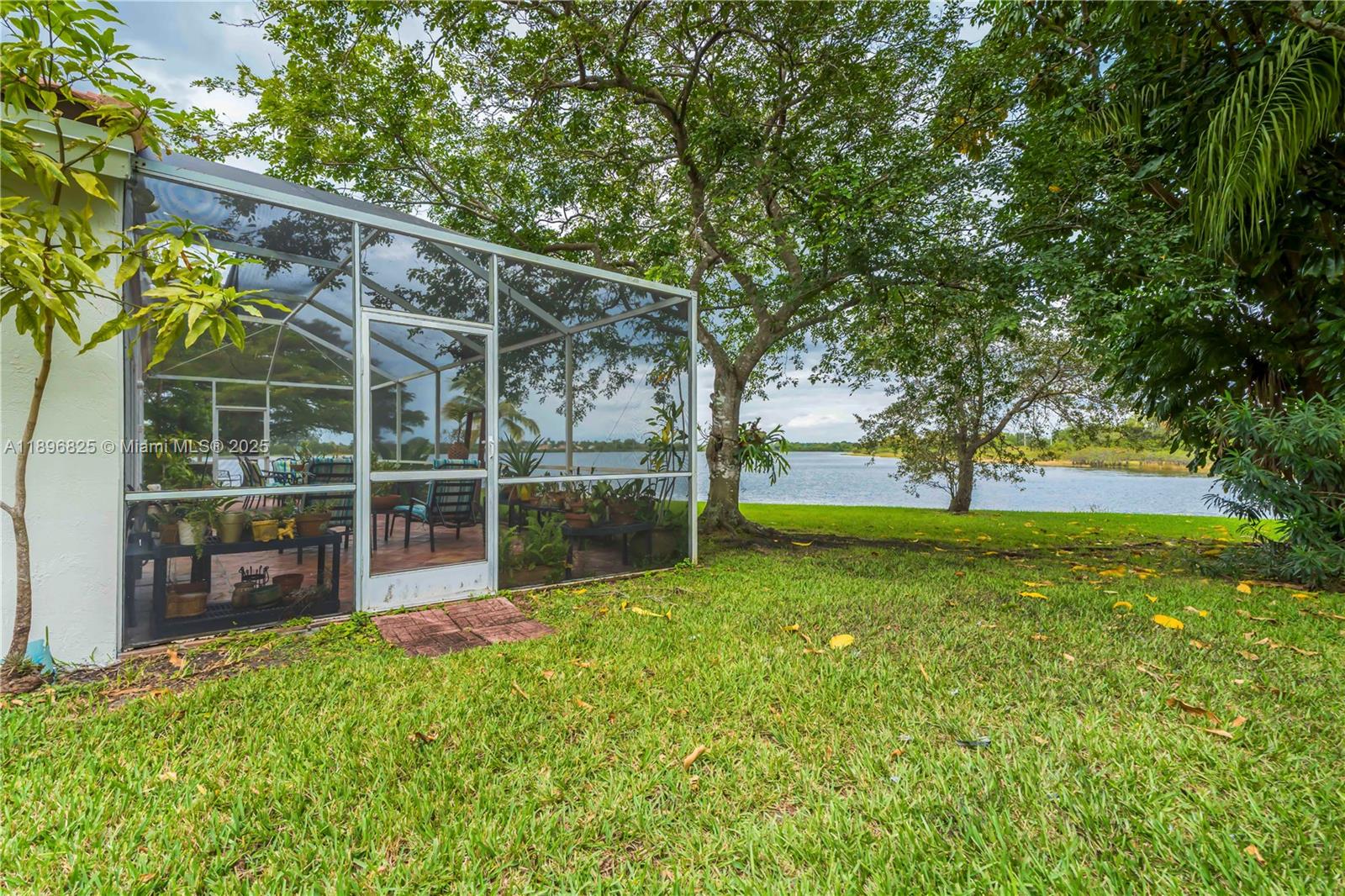 SILVER LAKES AT PEMBROKE - Residential