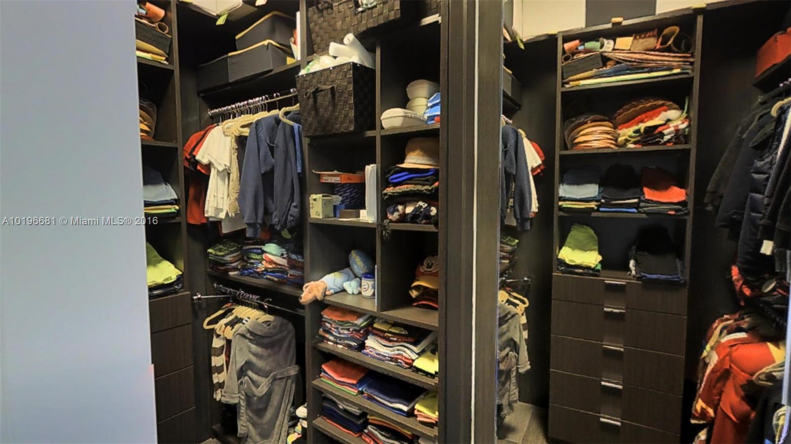 GRAND BAY ESTATE - Residential Lease