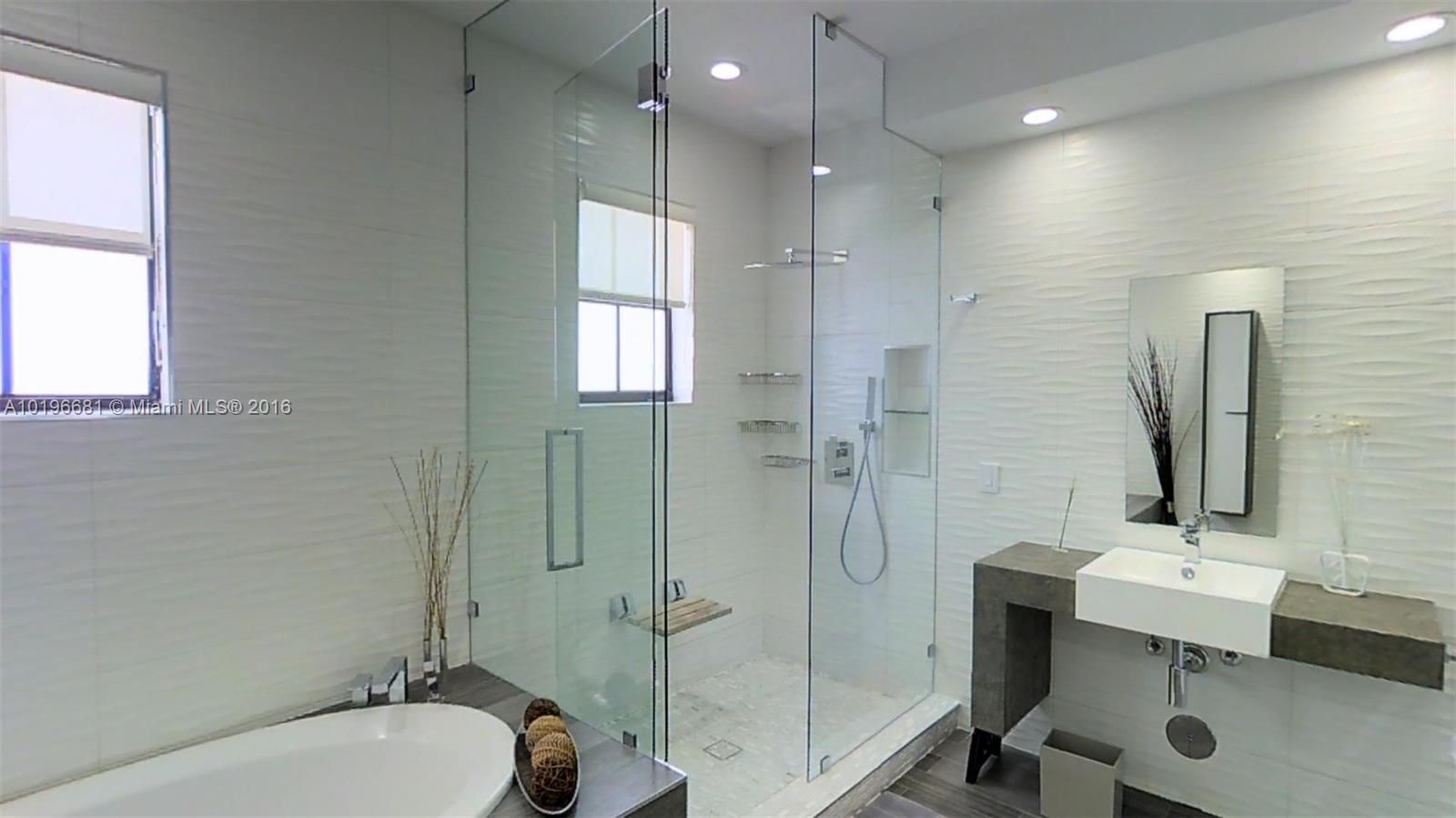 GRAND BAY ESTATE - Residential Lease