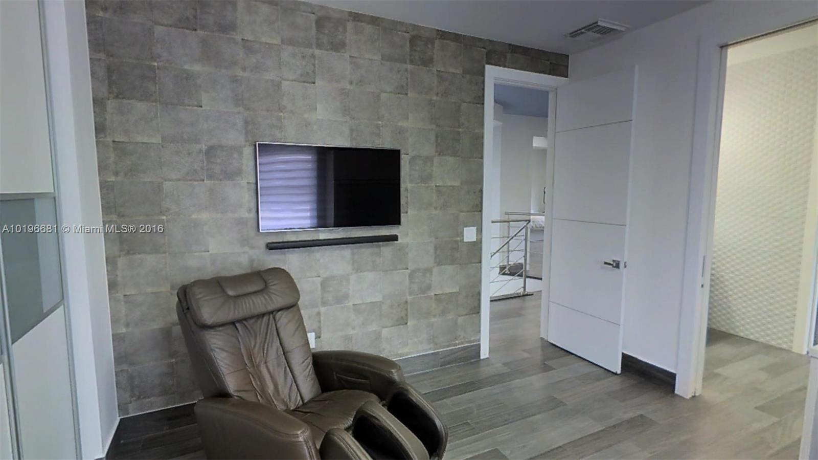 GRAND BAY ESTATE - Residential Lease