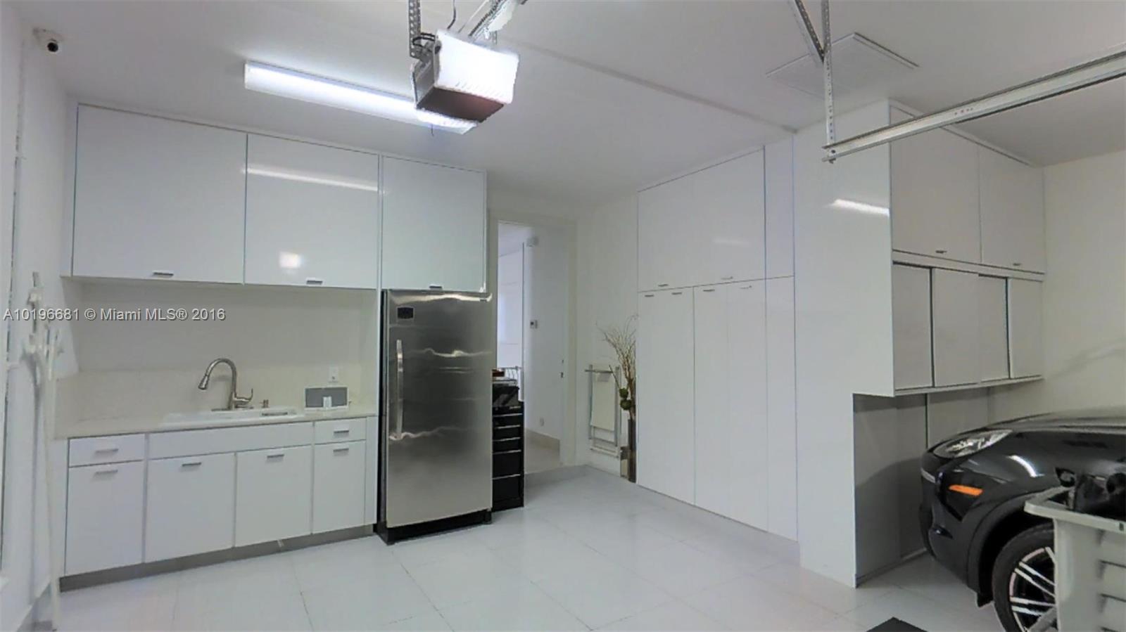 GRAND BAY ESTATE - Residential Lease