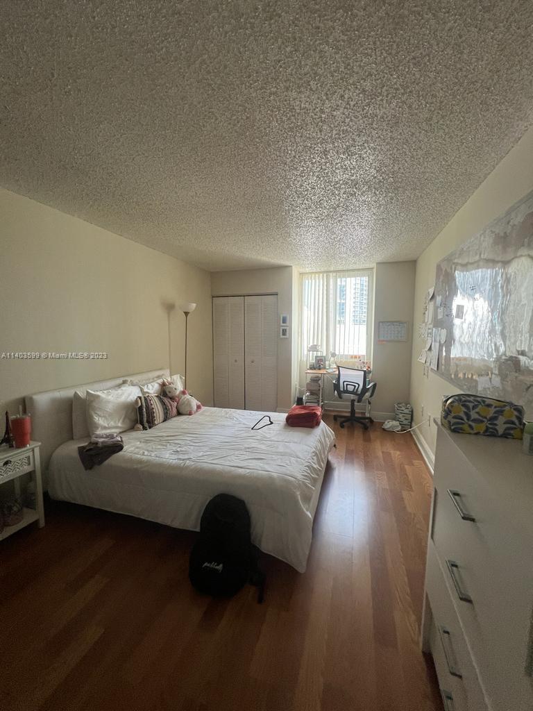 MADISON DOWNTOWN CONDO - Residential