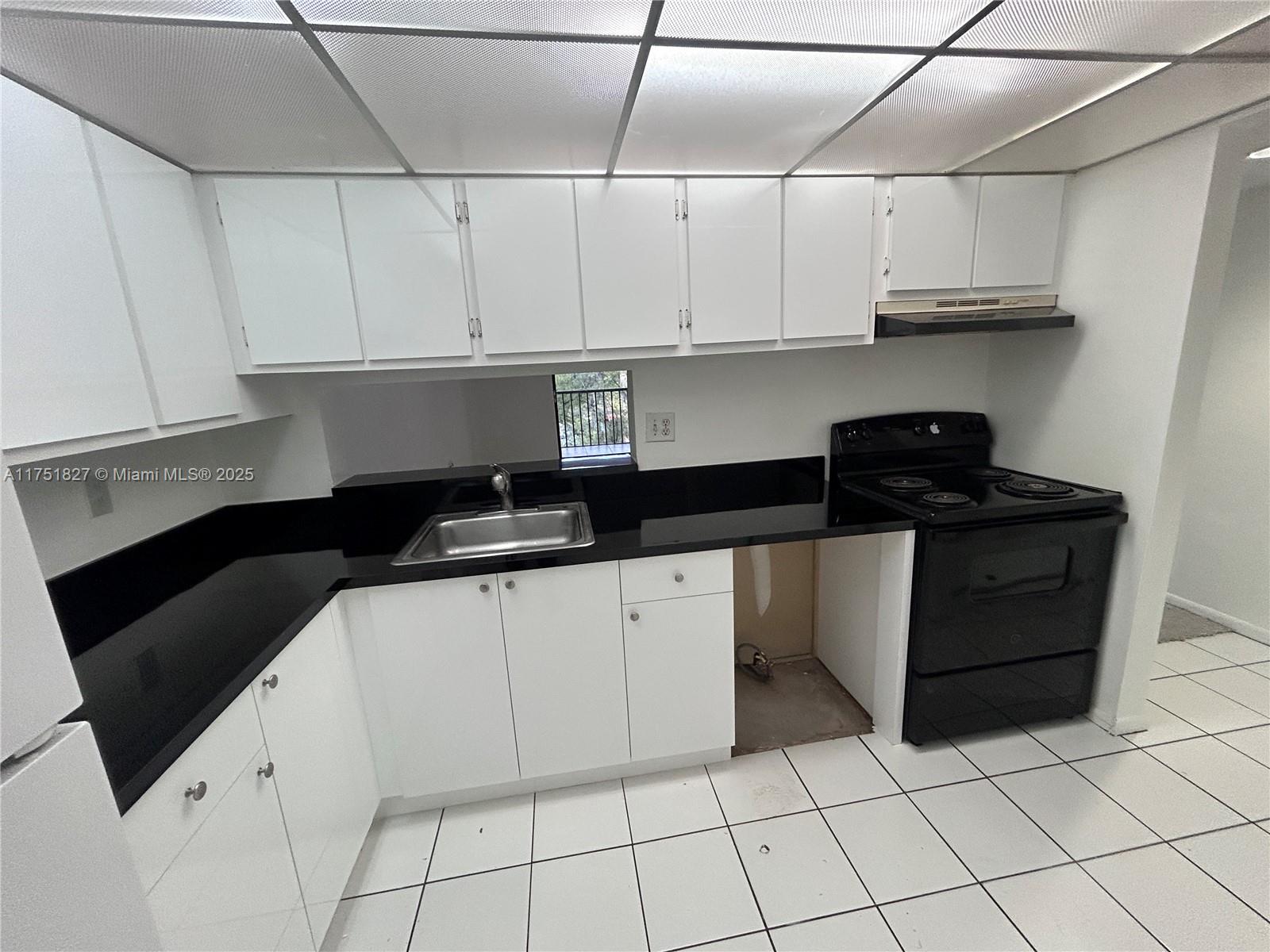 Rental Property at 8730 Sw 133rd Ave Rd 315, Miami, Broward County, Florida - Bedrooms: 2 
Bathrooms: 2  - $2,200 MO.