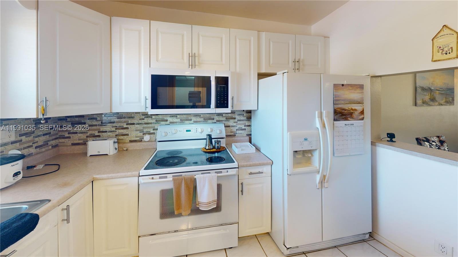 SUNRISE LAKES 149 CONDO - Residential