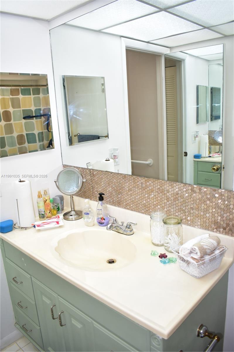 SUNRISE LAKES 149 CONDO - Residential