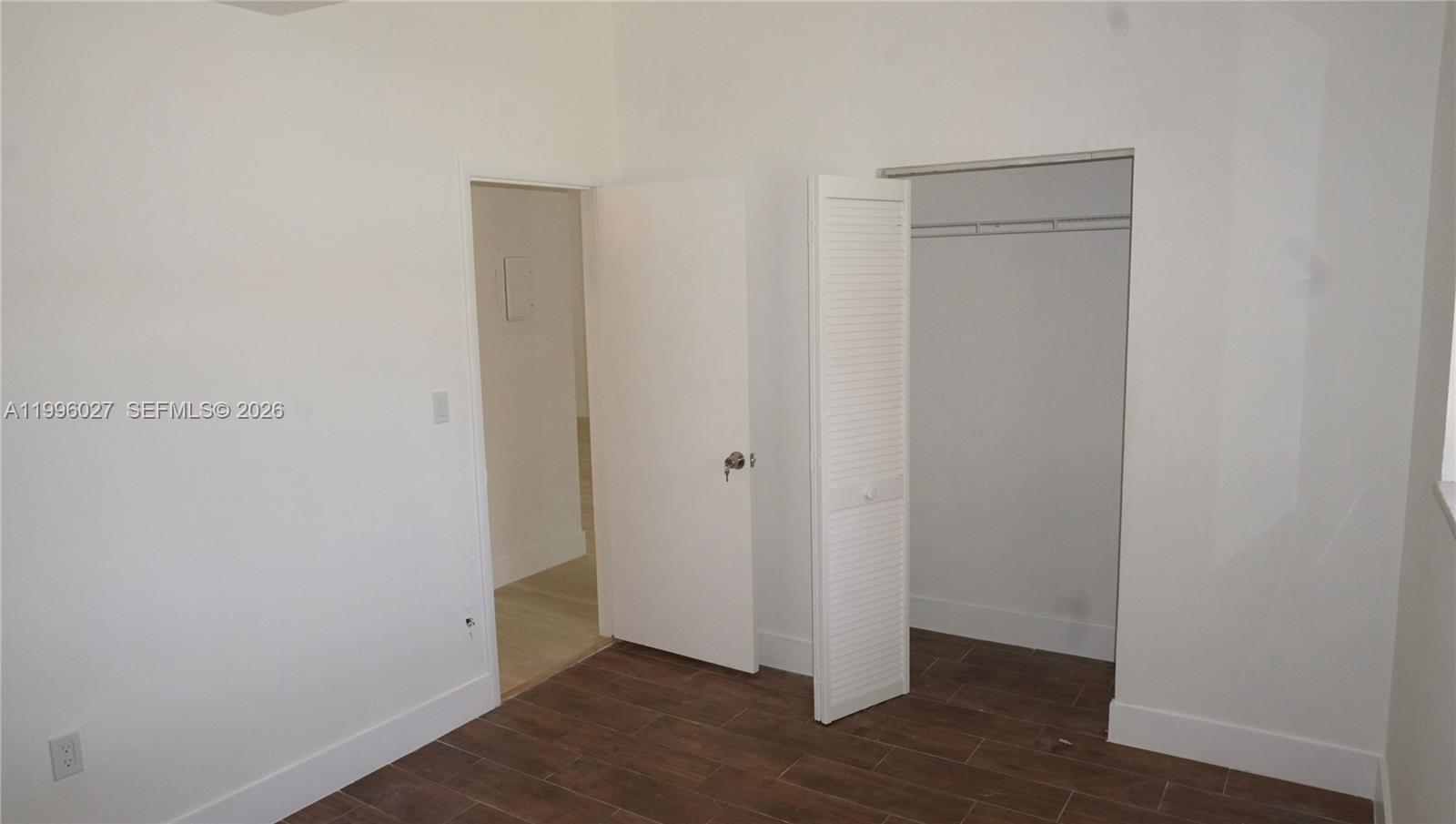 LA PLACIDA SECTION 2 COND - Residential