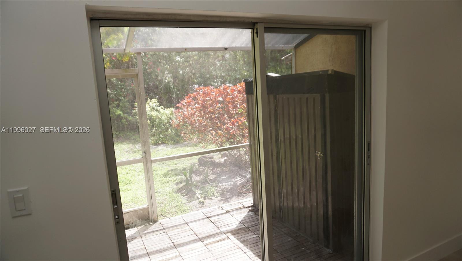 LA PLACIDA SECTION 2 COND - Residential