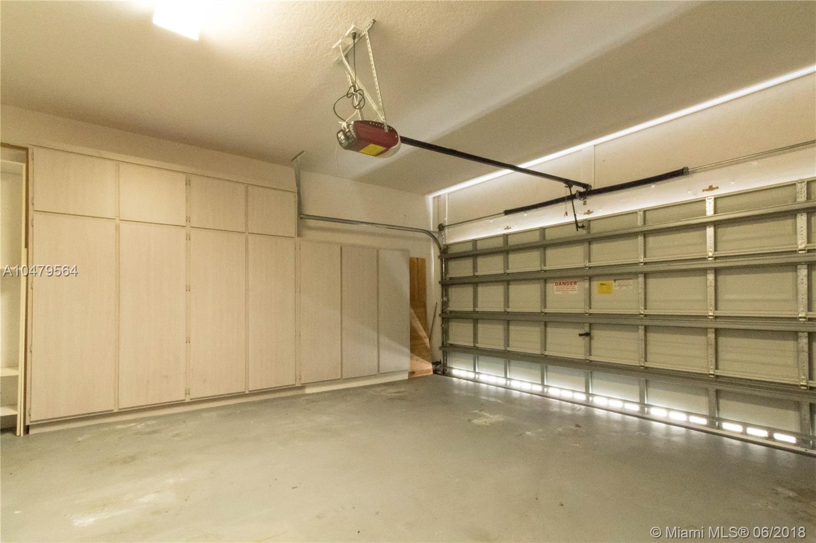 HARBOR ISLANDS - Residential Lease