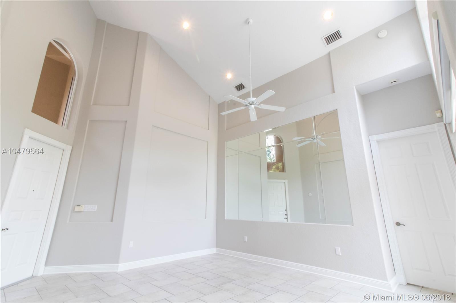 HARBOR ISLANDS - Residential Lease