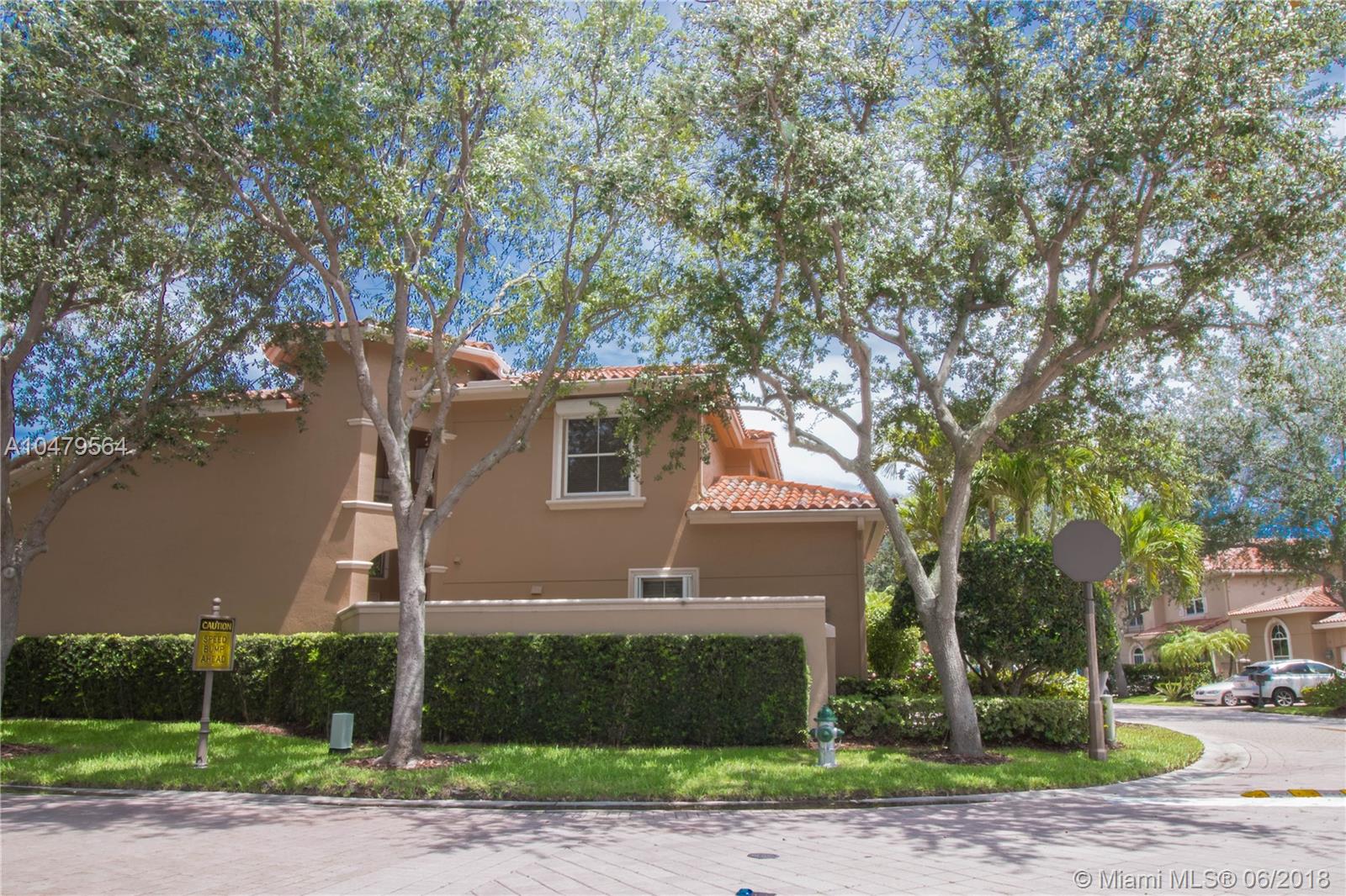 HARBOR ISLANDS - Residential Lease