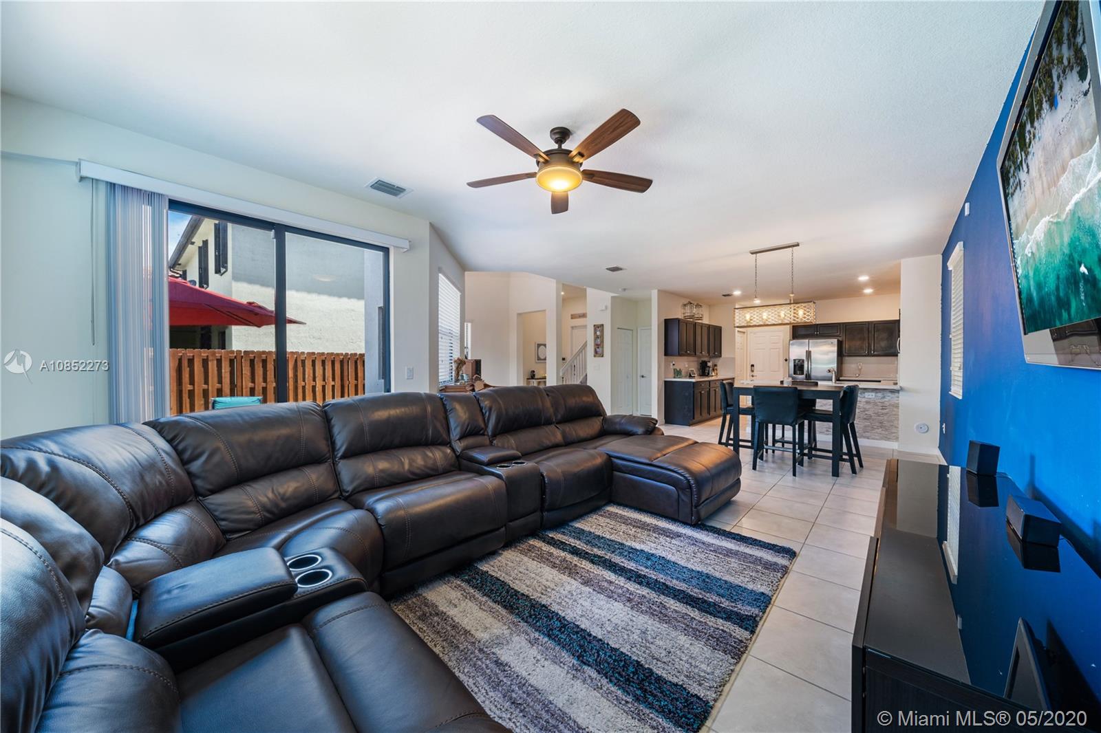 COCO PALM ESTATES - Residential