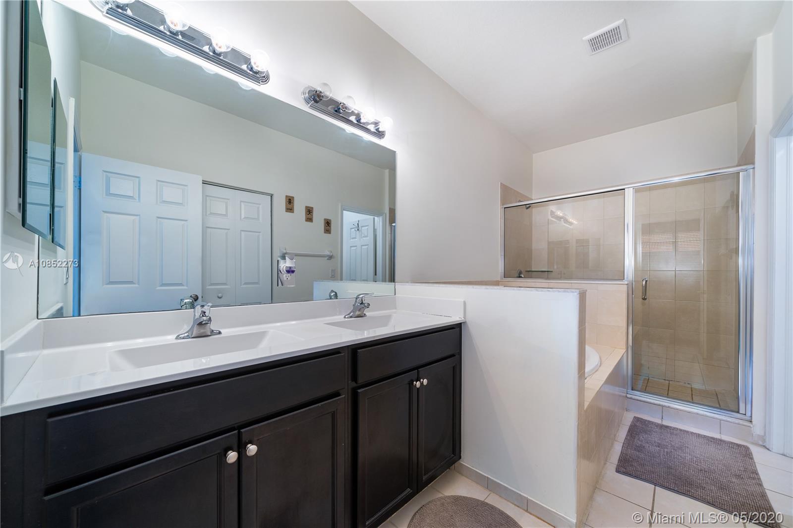 COCO PALM ESTATES - Residential