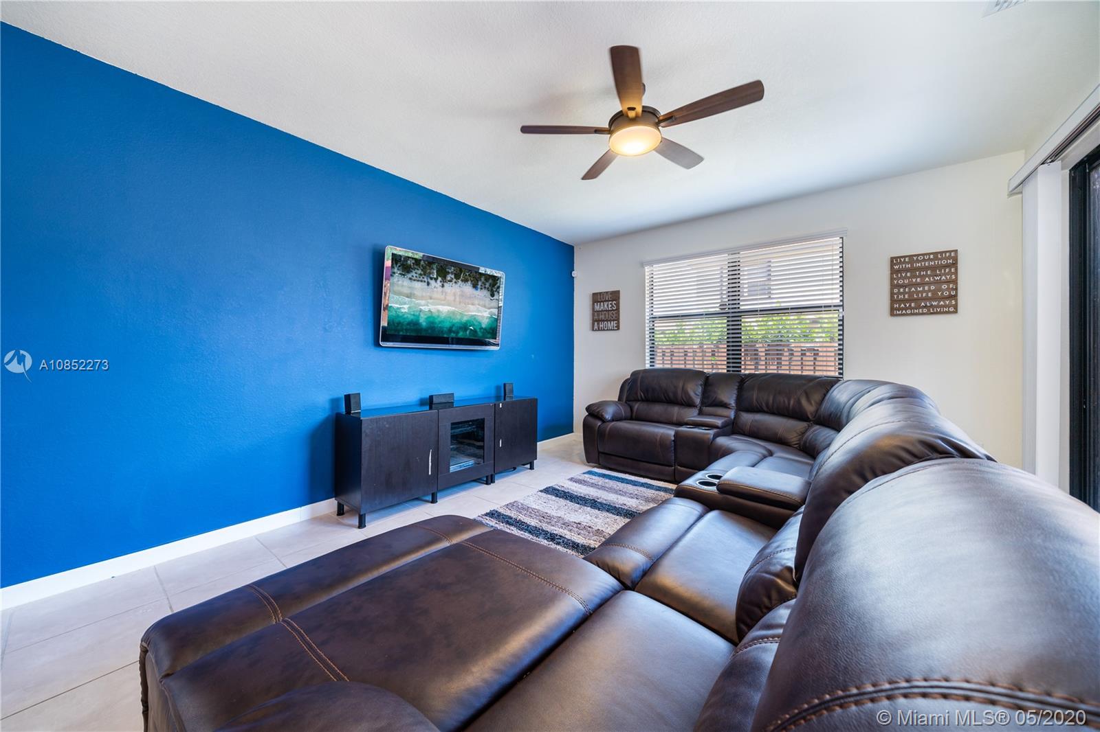 COCO PALM ESTATES - Residential