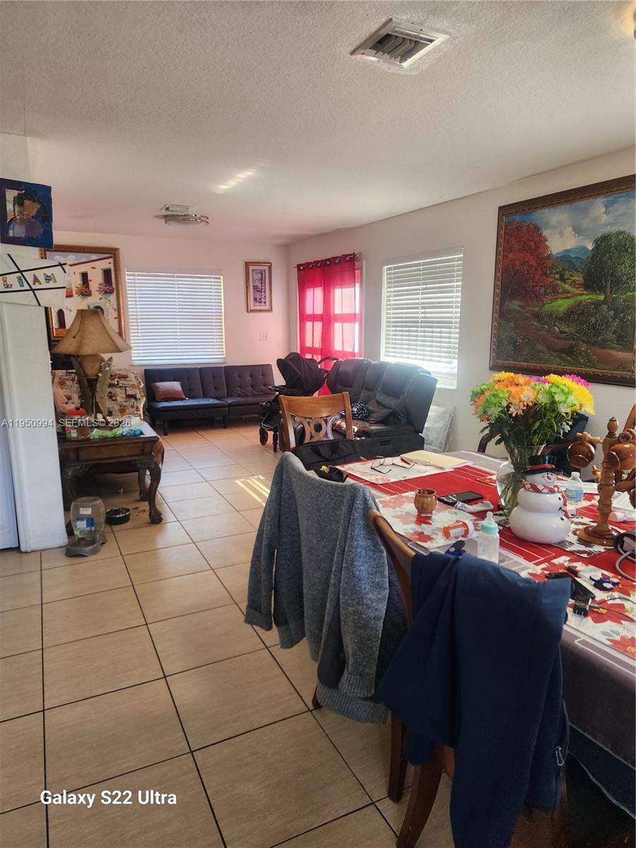 KIRKTON LAWNS - Residential