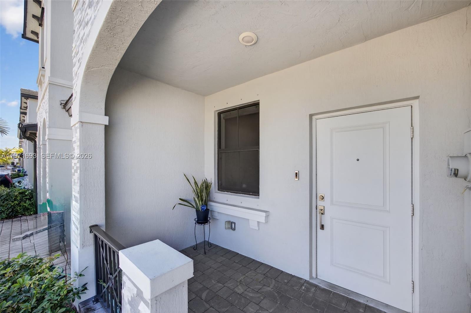 Pine Isle - Residential