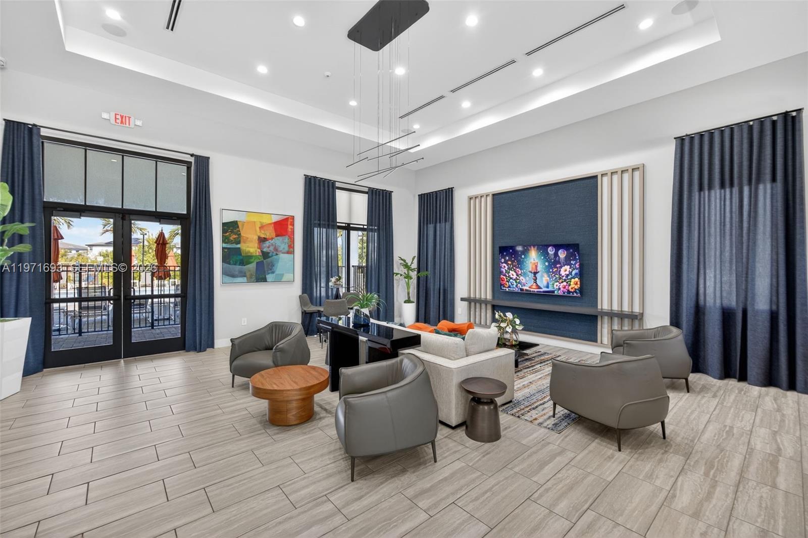 Pine Isle - Residential