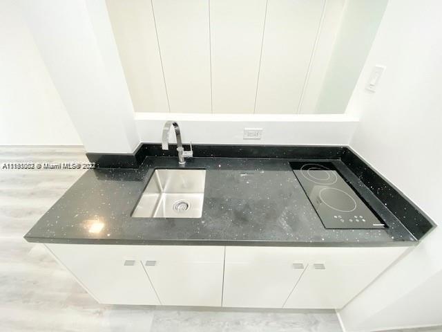 P & S APARTMENTS CONDO - Residential Lease