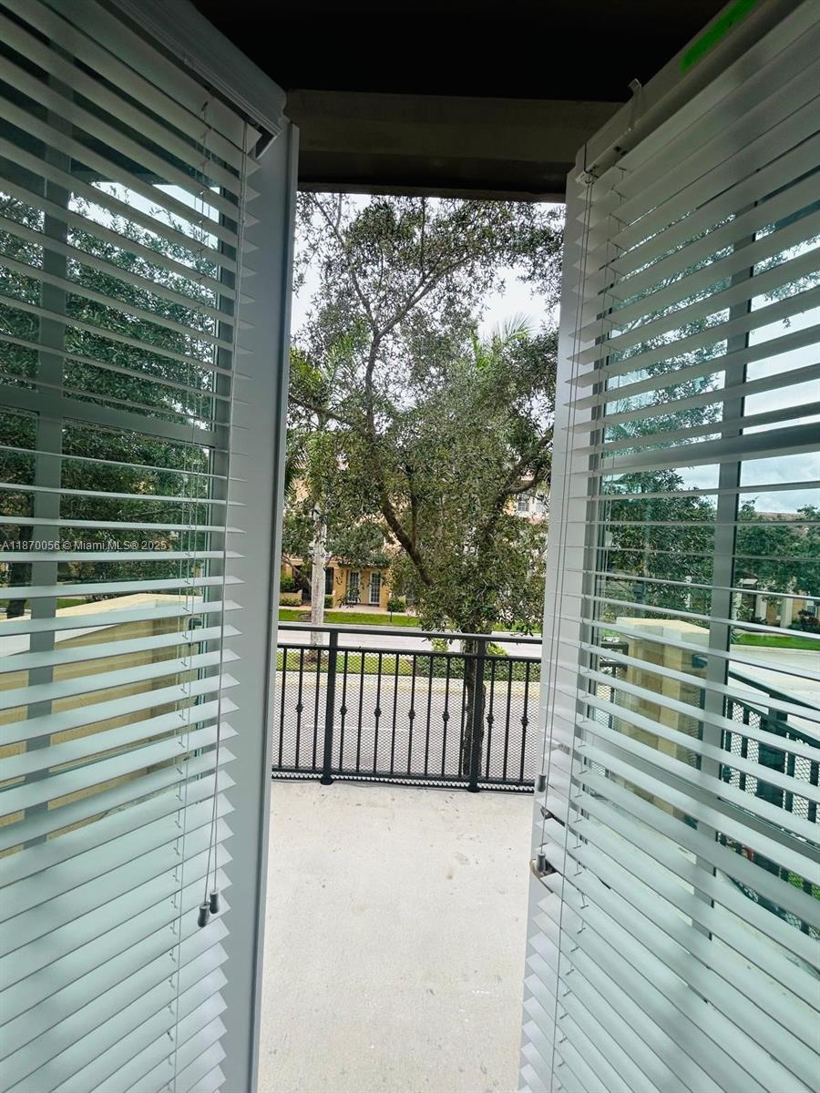 COBBLESTONE II CONDO - Residential Lease