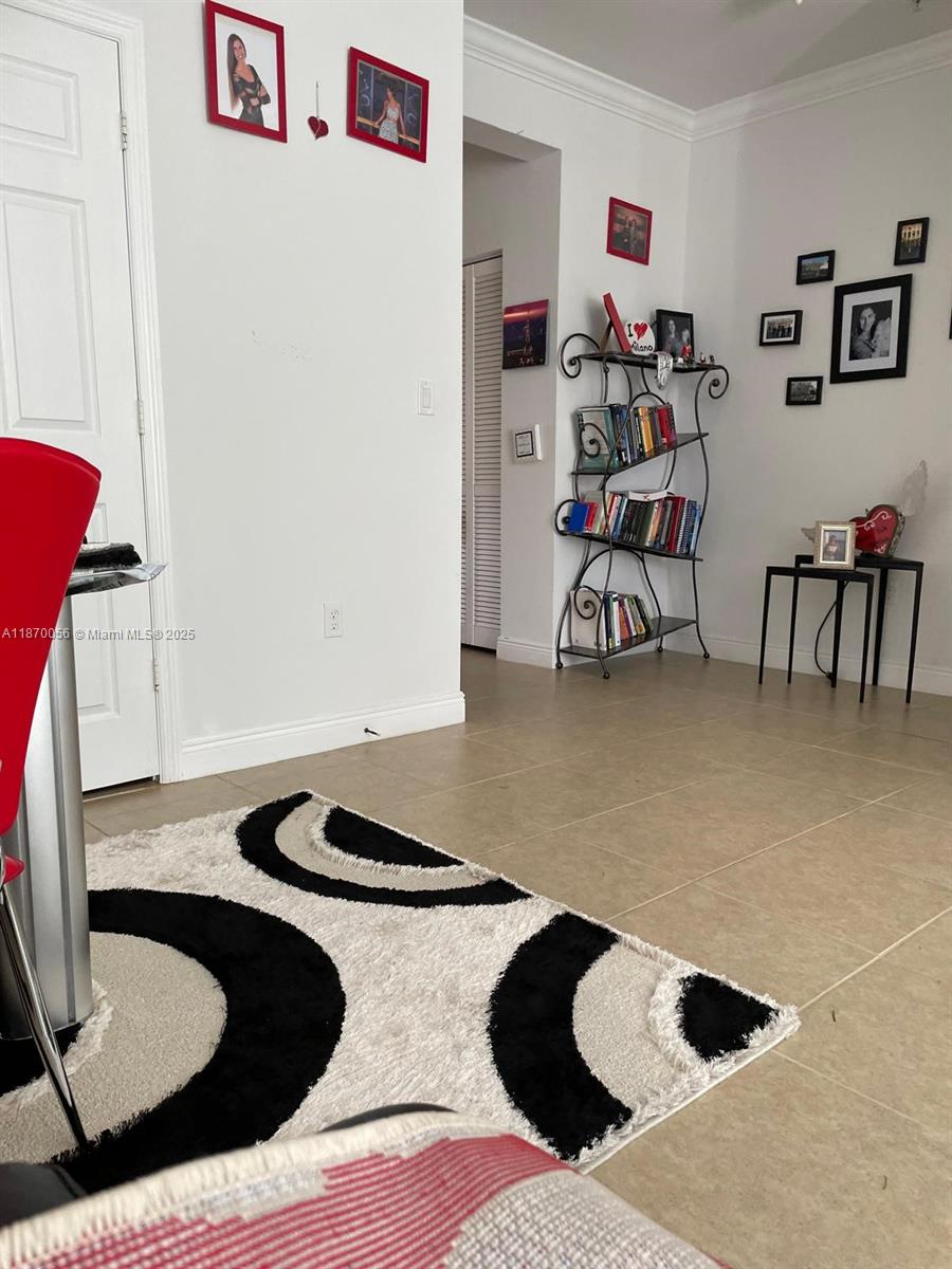 COBBLESTONE II CONDO - Residential Lease