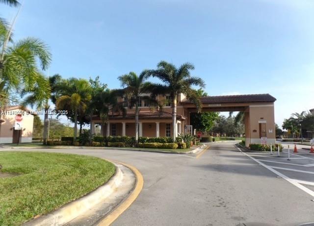 COBBLESTONE II CONDO - Residential Lease