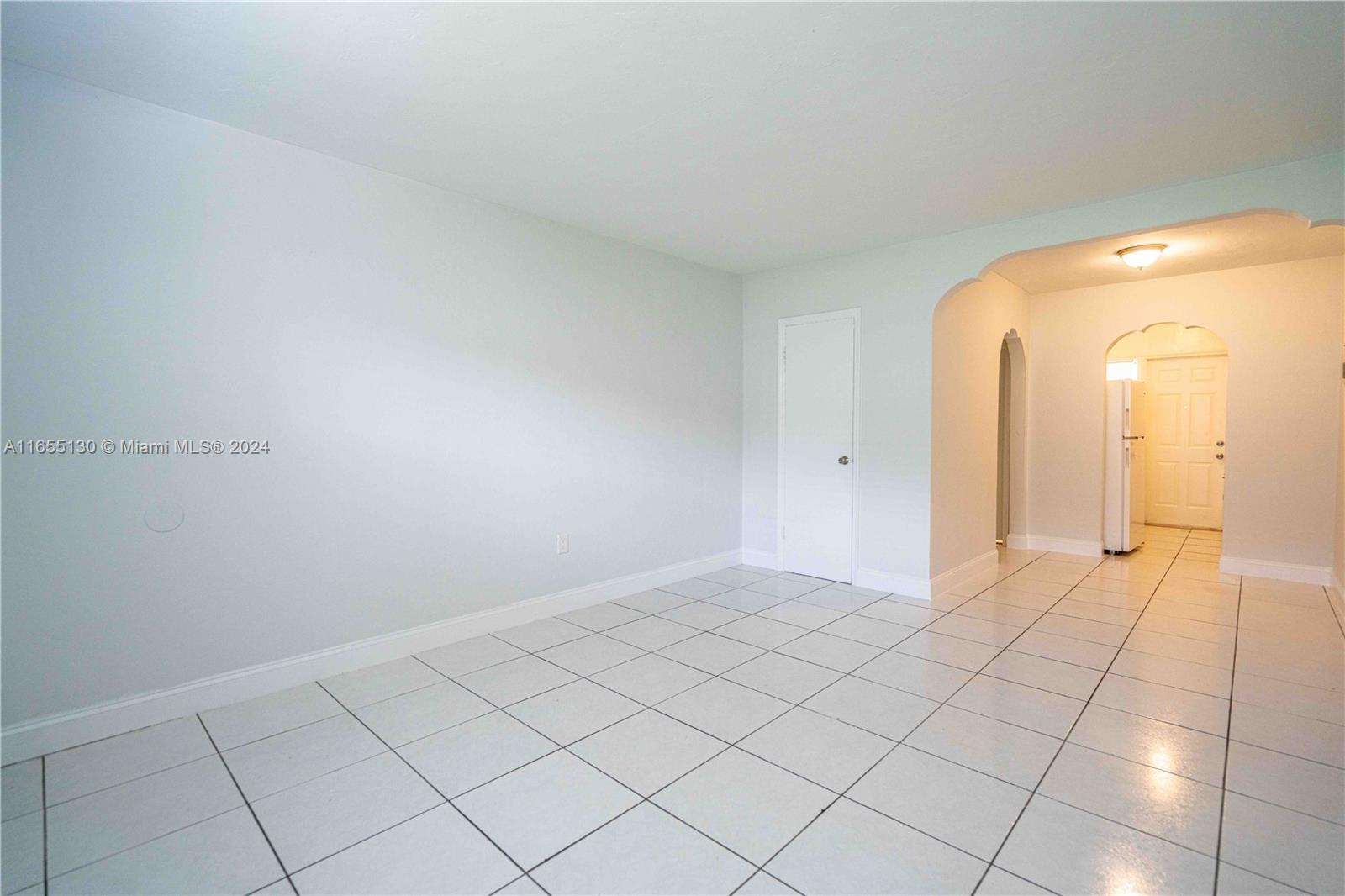 ALTOS DEL MAR NO 3 - Residential Lease