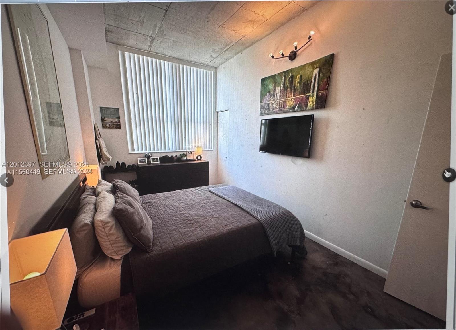 THE LOFT DOWNTOWN II COND - Residential Lease