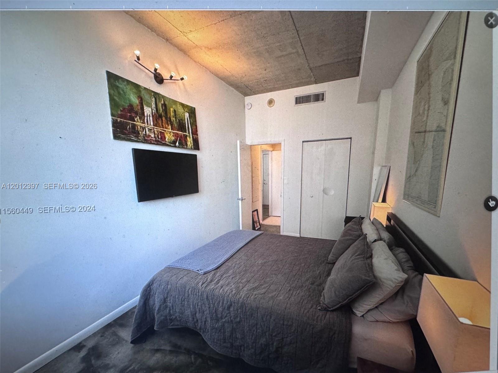 THE LOFT DOWNTOWN II COND - Residential Lease