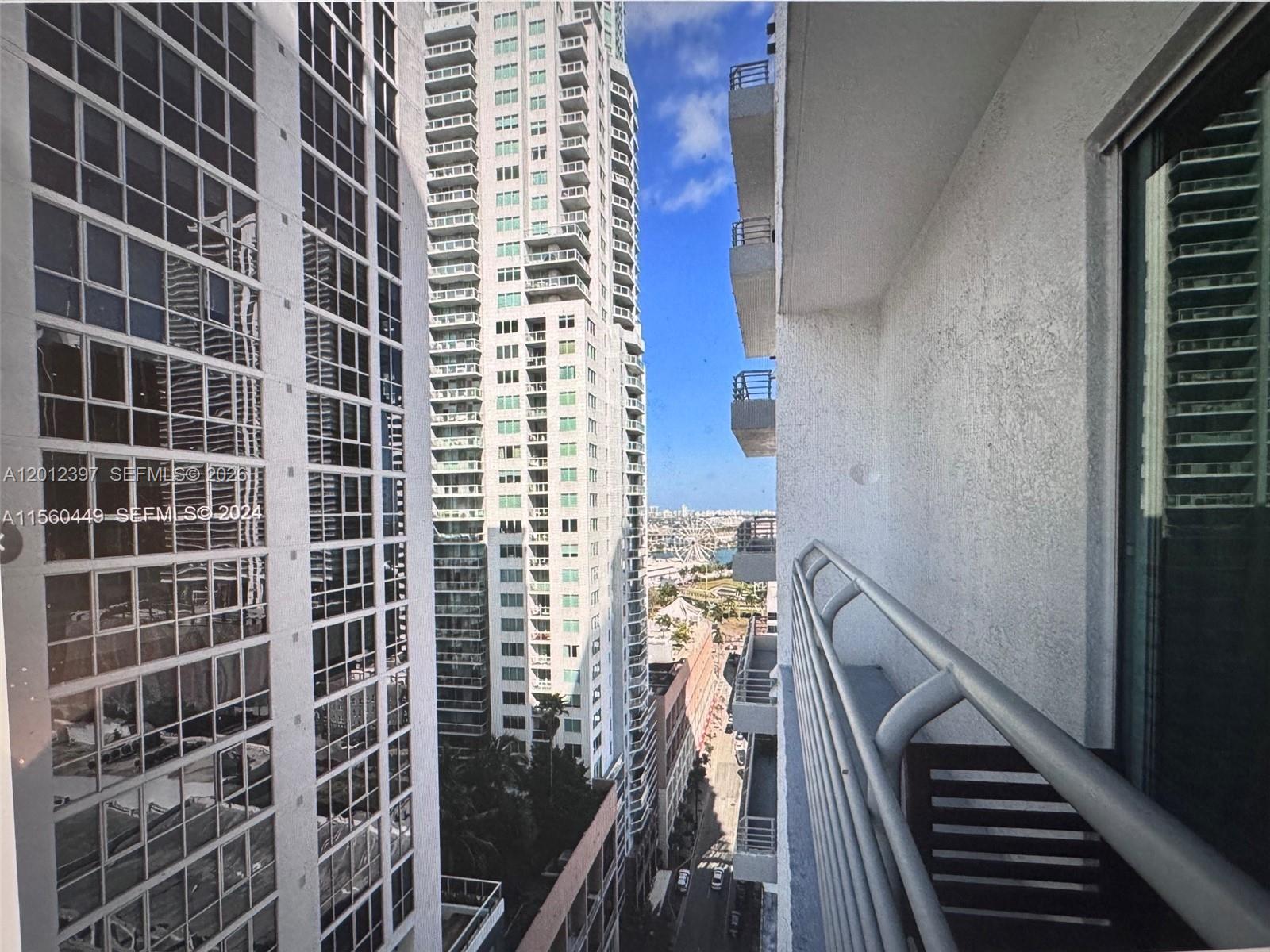 THE LOFT DOWNTOWN II COND - Residential Lease