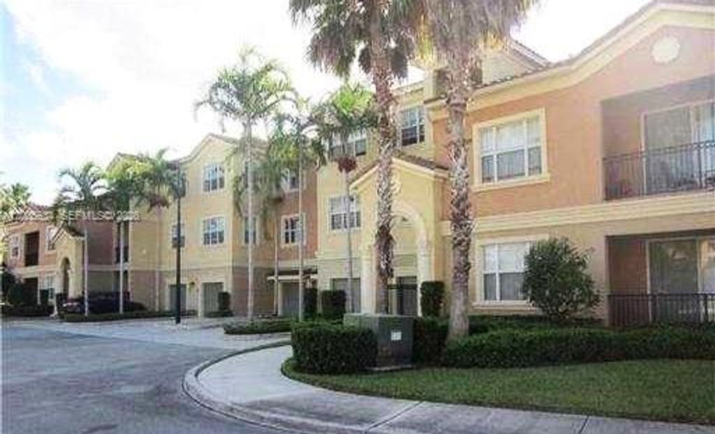 Photo of 4602 SW 160th Ave #534, Miramar, FL 33027 (MLS # A12005634)