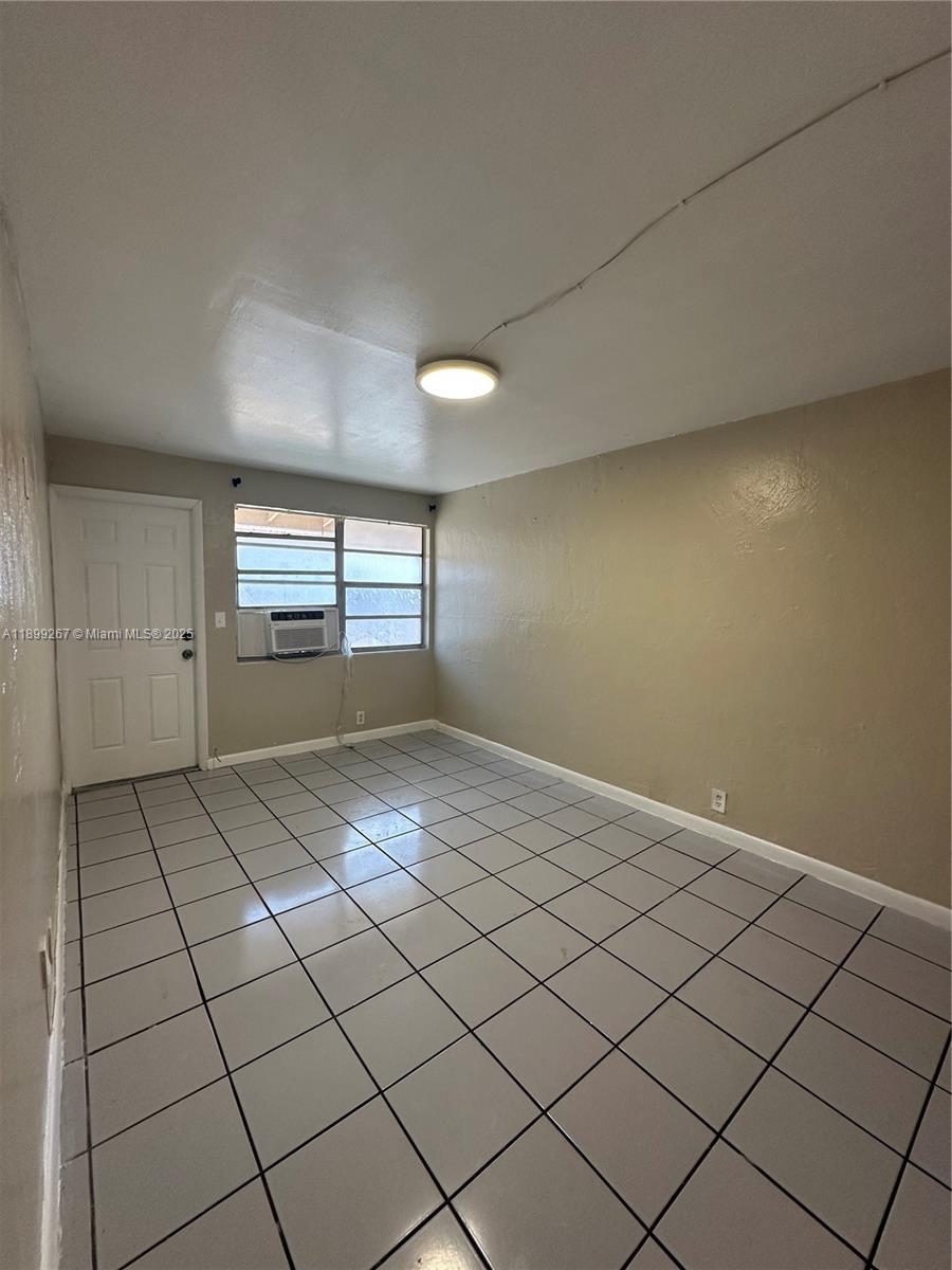 Discover this bright and inviting 1-bedroom, 1-bath unit. Charming and well-maintained. Tenant pays all utilities except garbage and lawn maintenance. Conveniently located near I-95, Florida’s Turnpike, and Hollywood Blvd, offering easy access to shopping, dining, and major routes. 
FAST APPROVAL!!!!! Schedule via Showing Assist or contact me for weekend appointments.Requirements: renter must earn 3× the rent, have a minimum 650 credit score, and pass a background check (no evictions). Available now!
To submit an offer, please send the following in one email for all applicants: background screening, credit report, Contract to Lease (CTL), proof of income (recent pay stubs, bank statements), valid ID, and proof of first deposit. Incomplete submissions may not be considered.