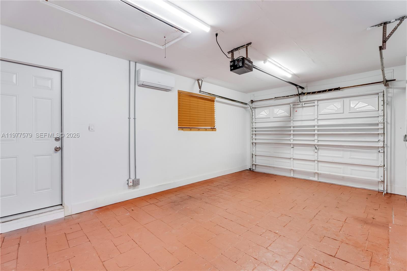 WEST GARDEN SUB 1ST ADDN - Residential