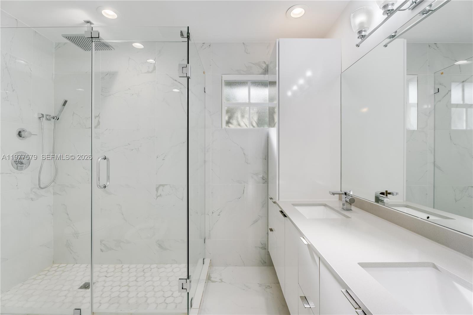 WEST GARDEN SUB 1ST ADDN - Residential