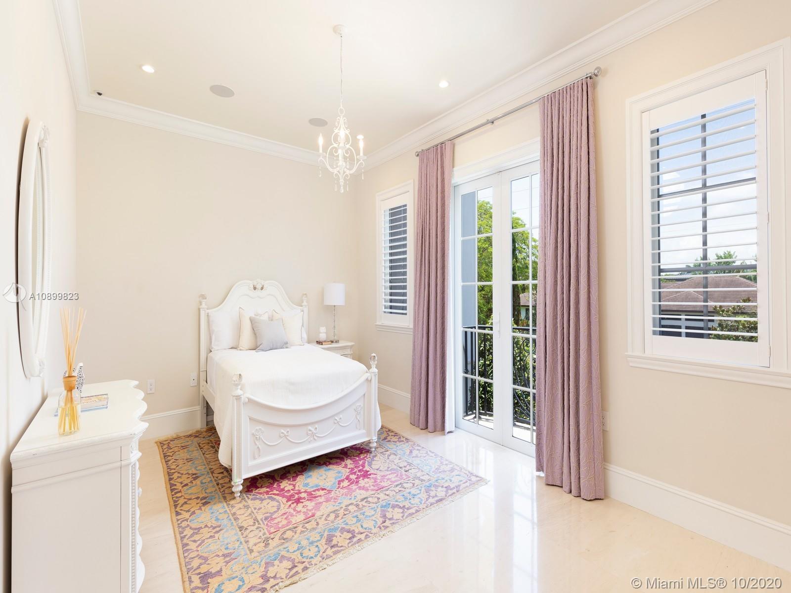 KILLIAN ACRES - Residential