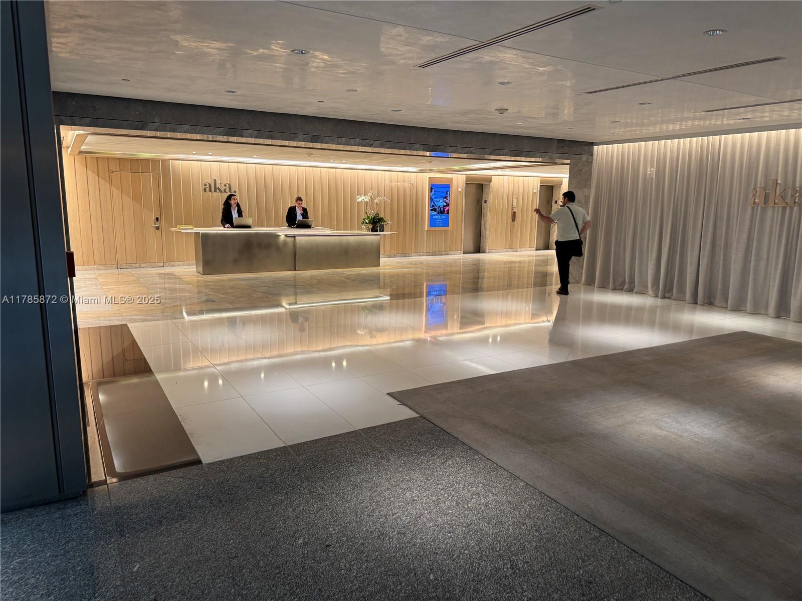 MAYFIELD CONDO - Residential Lease