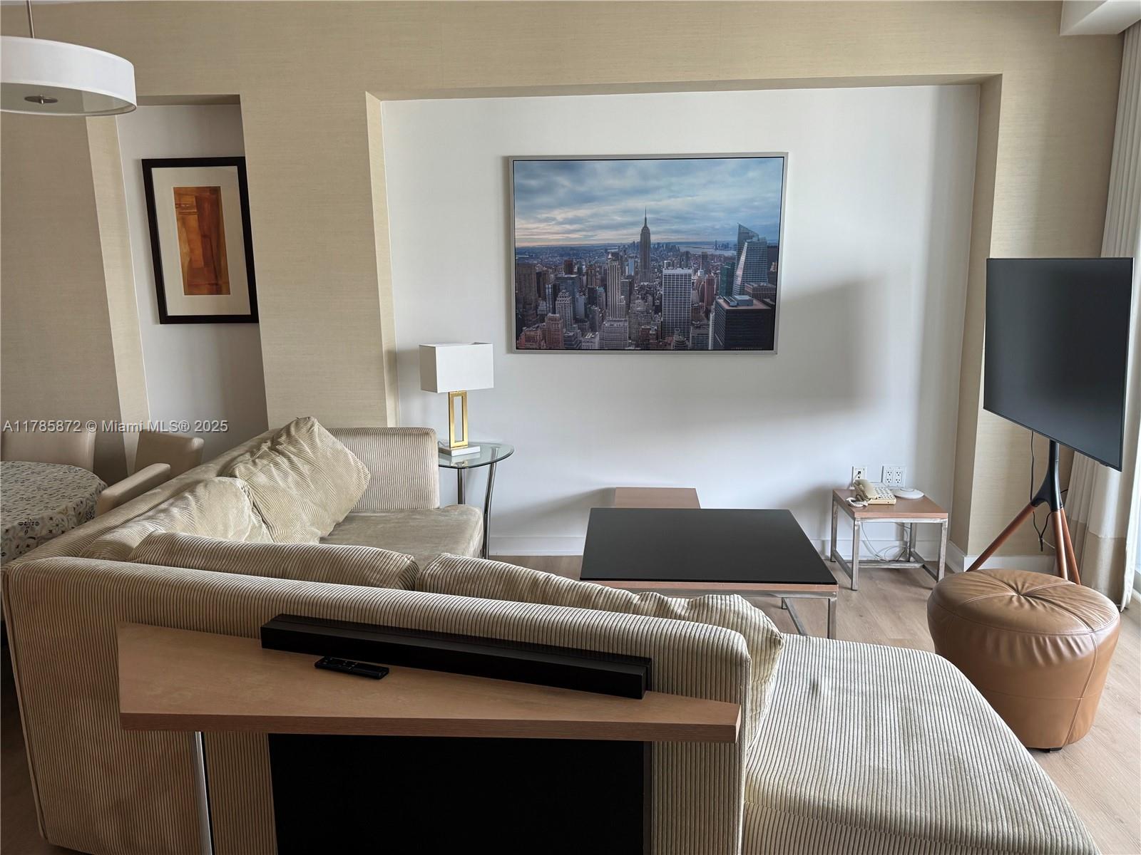 MAYFIELD CONDO - Residential Lease