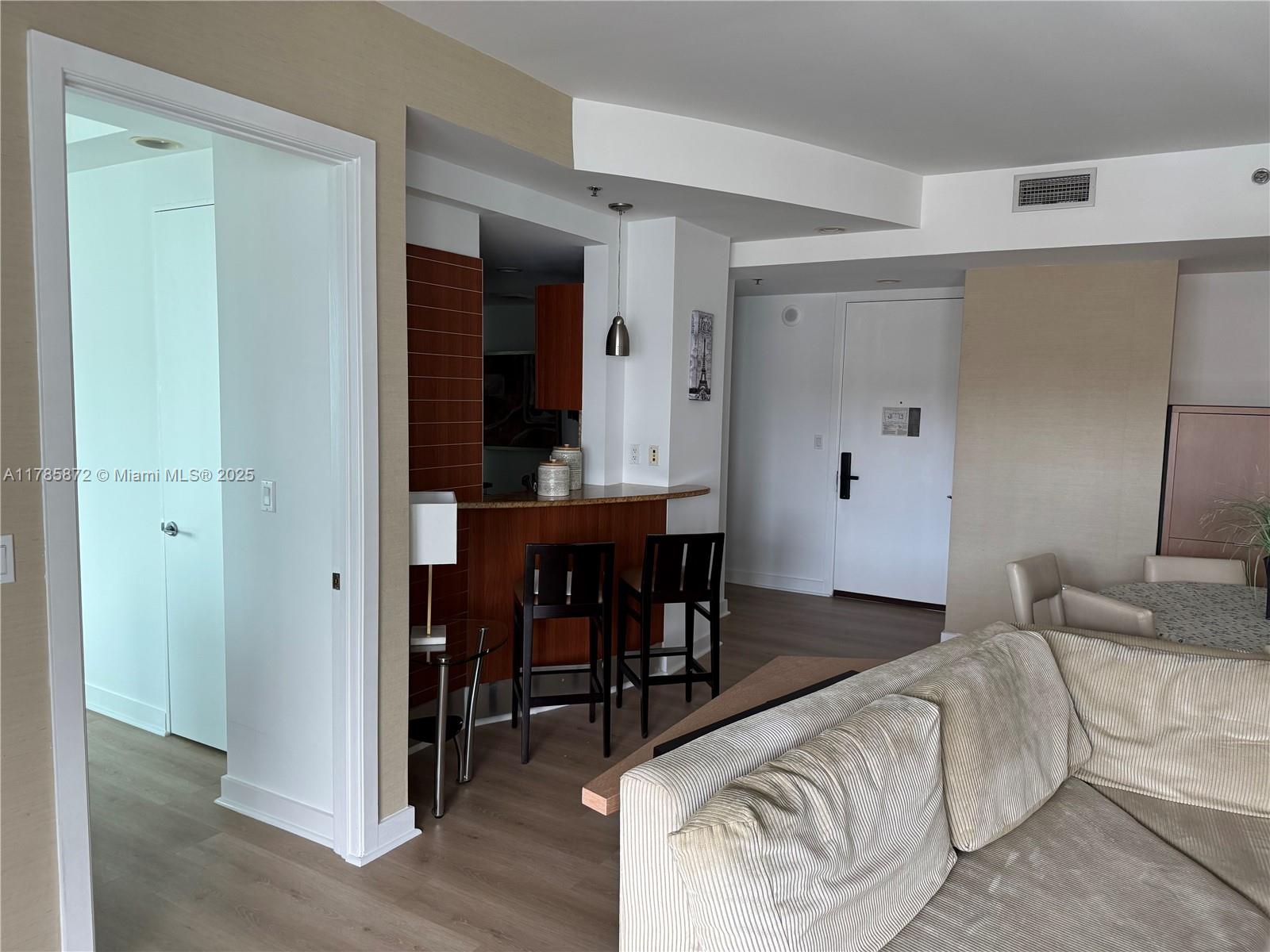 MAYFIELD CONDO - Residential Lease