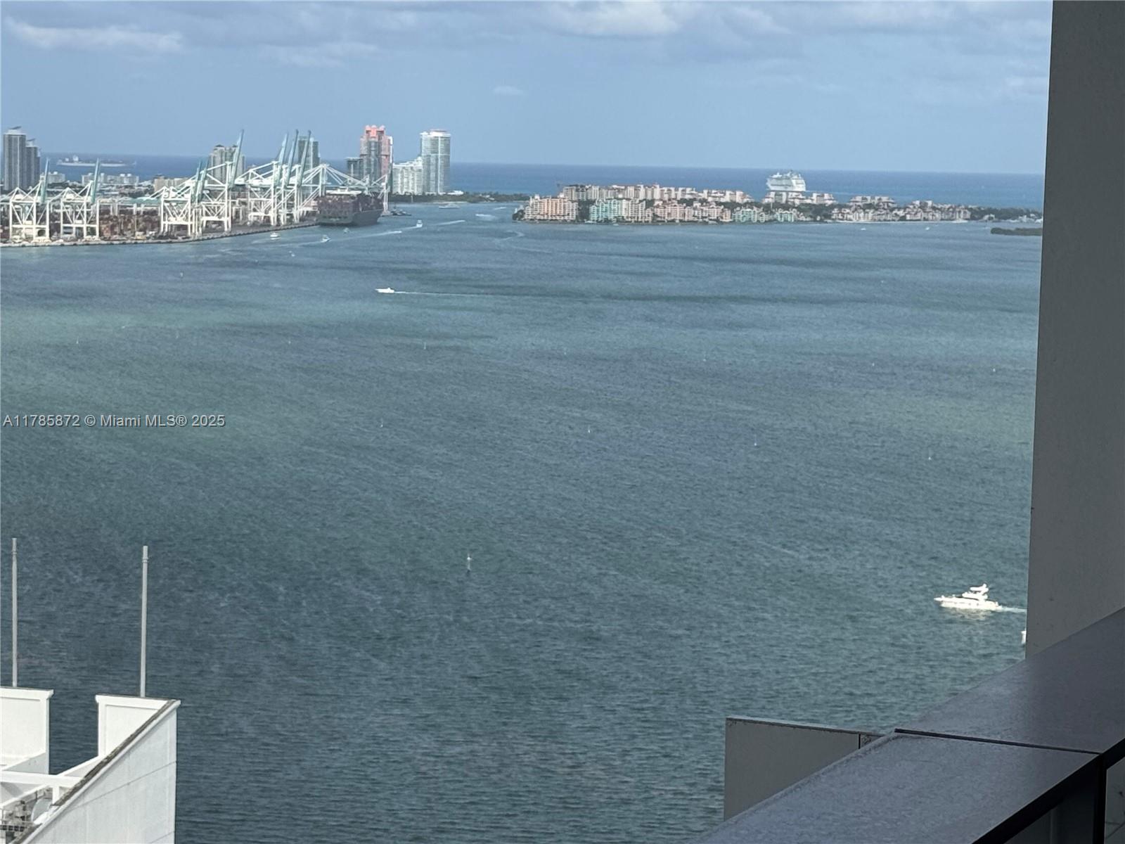 MAYFIELD CONDO - Residential Lease