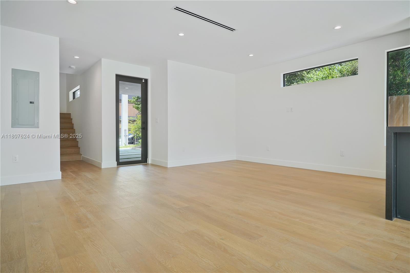 RAILWAY SHOPS ADDN 2ND AM - Residential