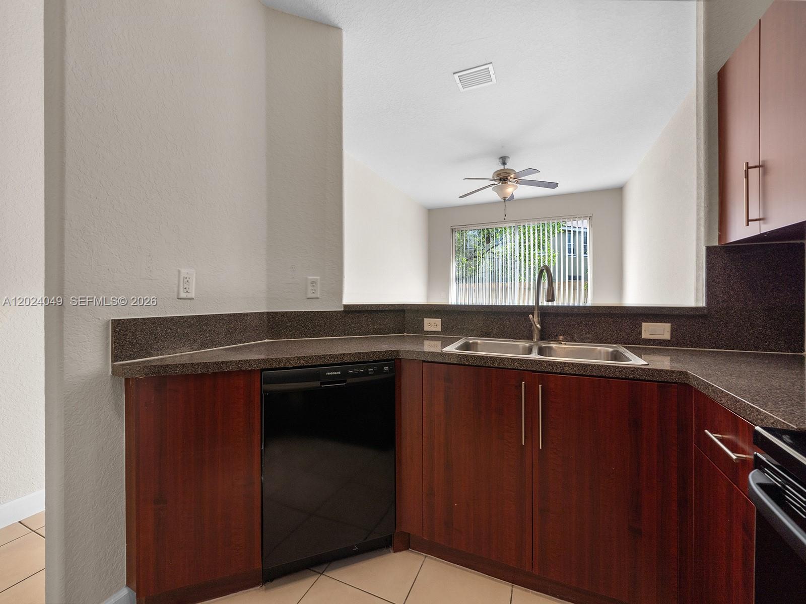 KEYS GARDEN - Residential