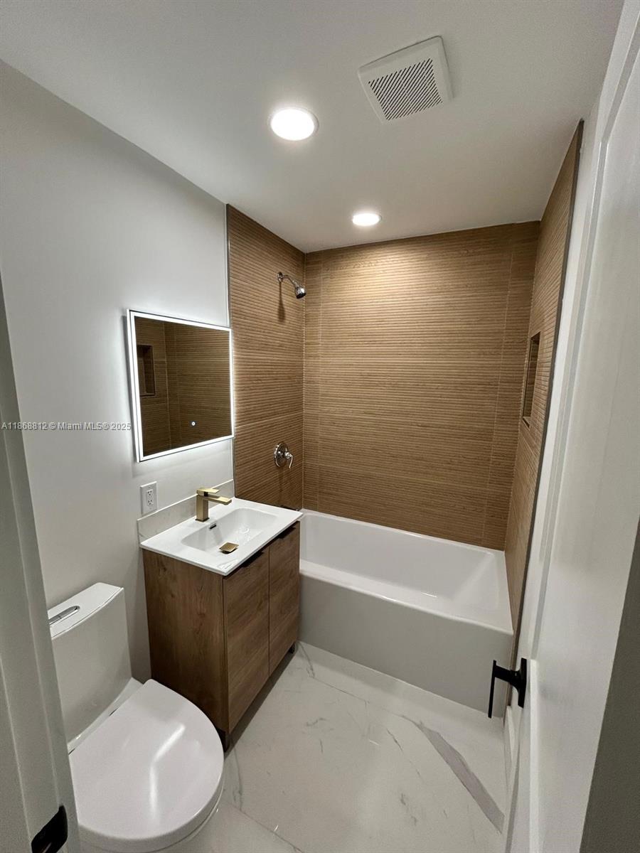 NORTH ANDREWS TERRACE - Residential