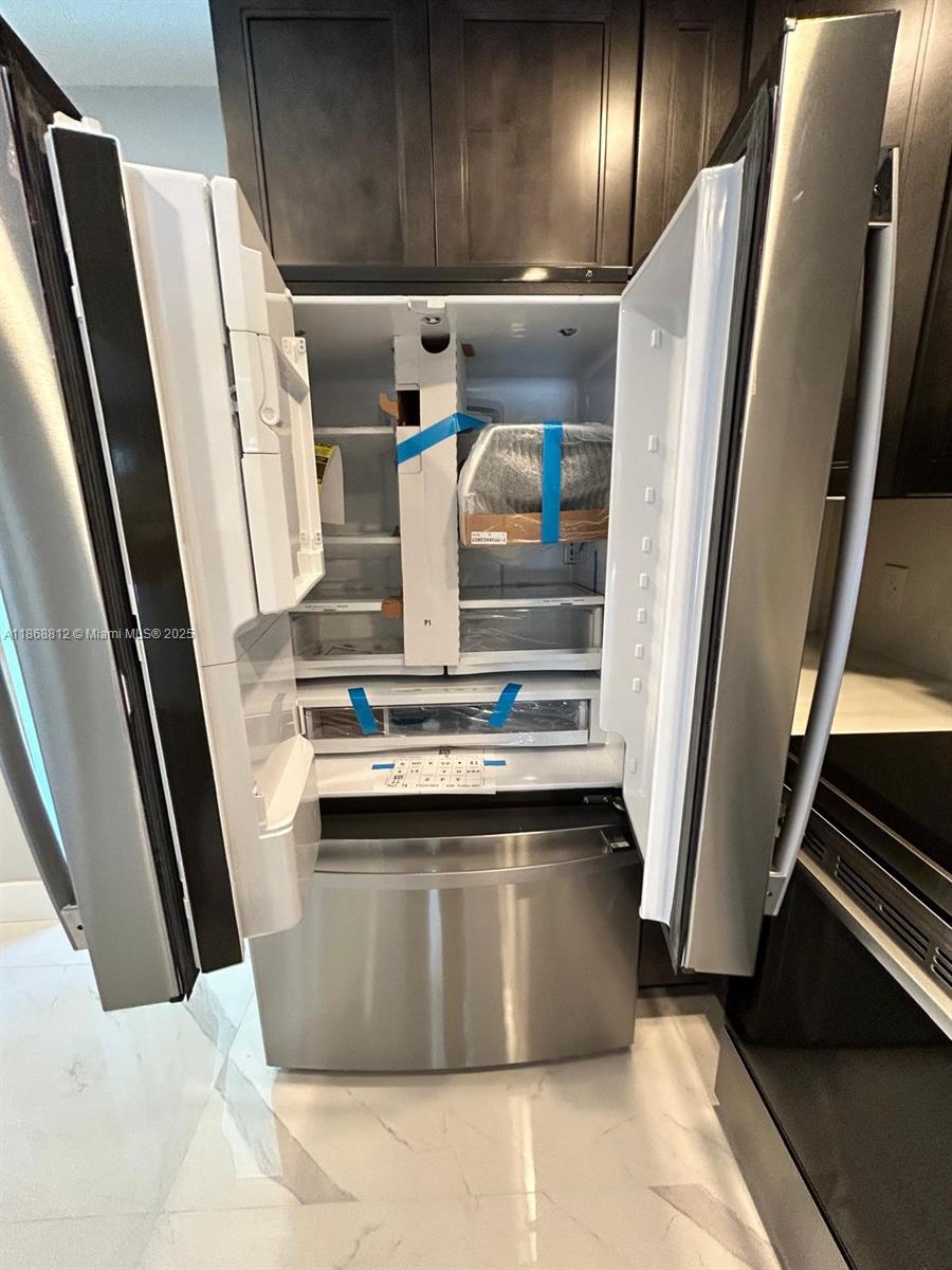 NORTH ANDREWS TERRACE - Residential