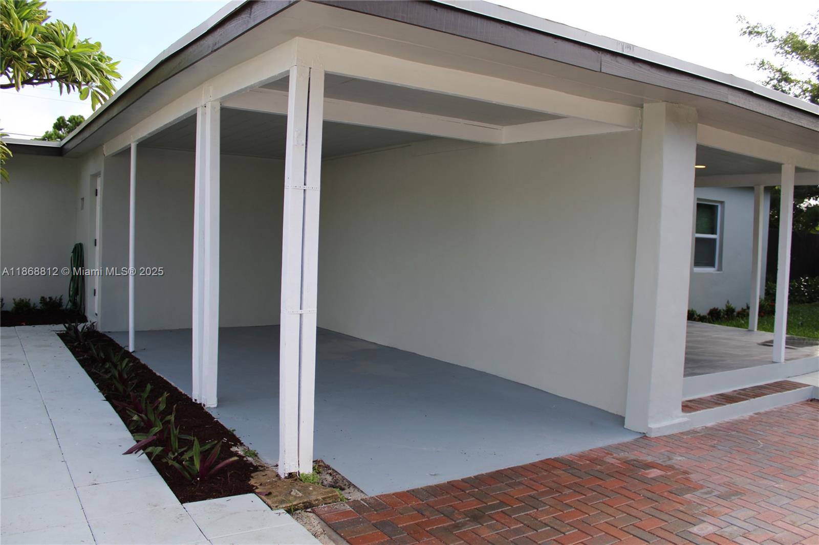 NORTH ANDREWS TERRACE - Residential